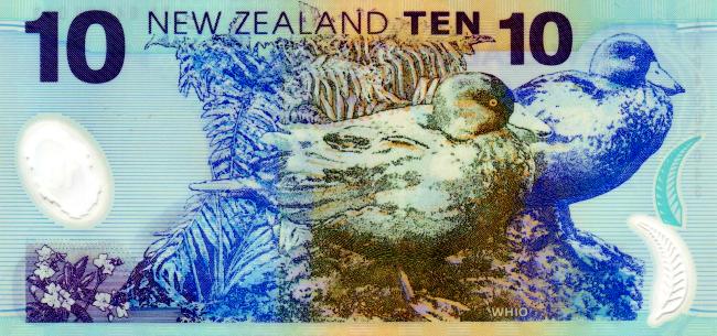 Kivi je oslabio u odnosu na ostale valute nakon sto je indeks proizvodnje na Novom Zelandu pao u oktobru